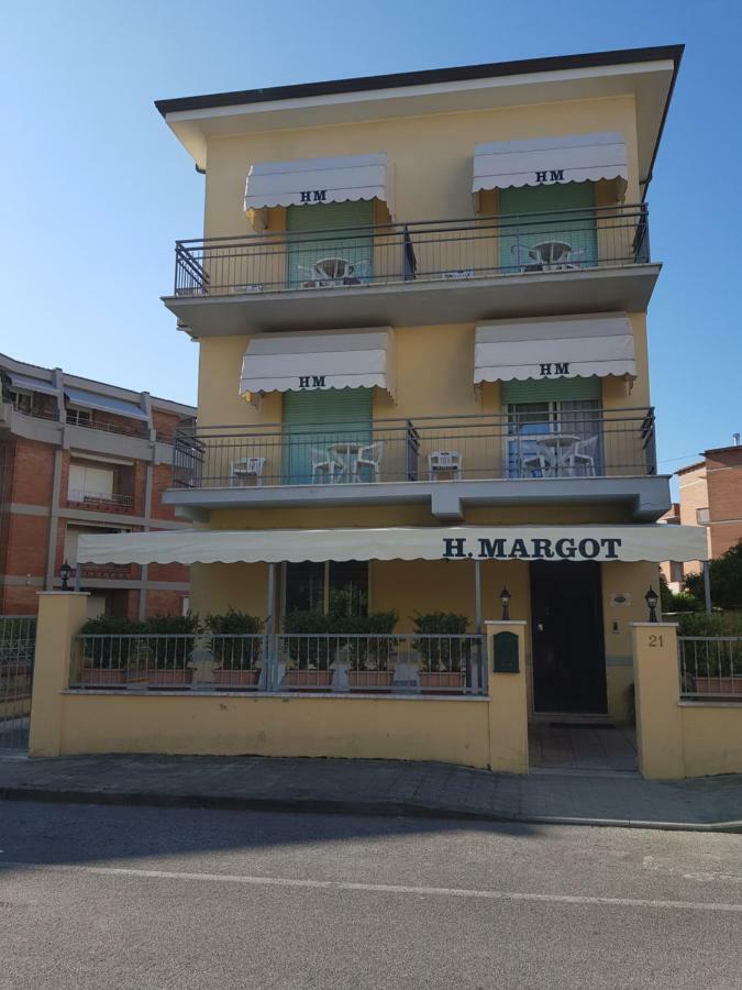 Hotel Margot Lido di Camaiore Exterior foto